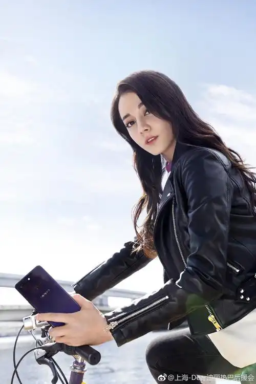 迪丽热巴能量月##迪丽热巴电影21克拉