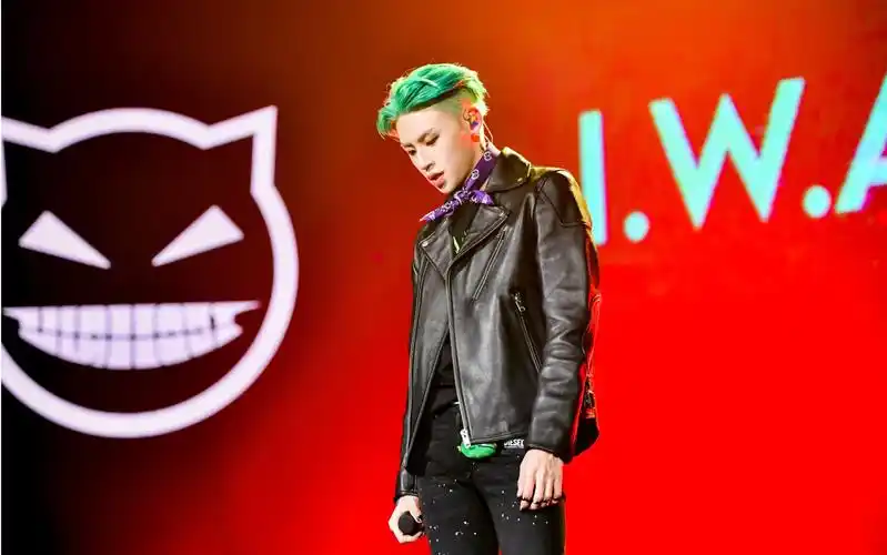 小鬼王琳凯个人音乐会深圳场《i.w.a.b.n》