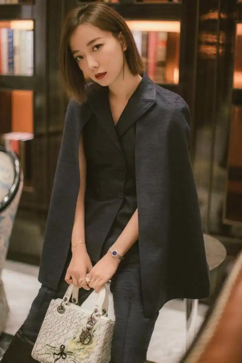 顶级壁纸〕清纯靓丽,散发朝气的女星,王珞丹