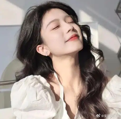 女生头像##女生头像男生头像动漫头像情侣头像情头背景图可爱搞怪高清