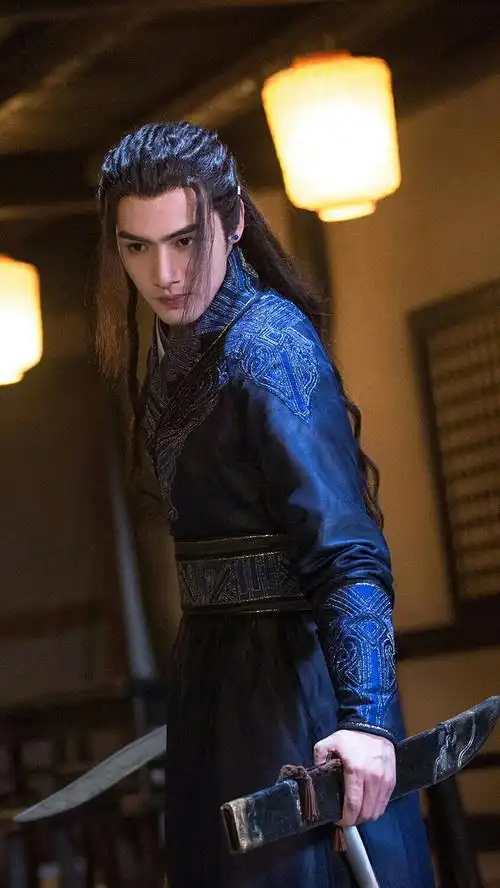 烈火如歌战枫张彬彬