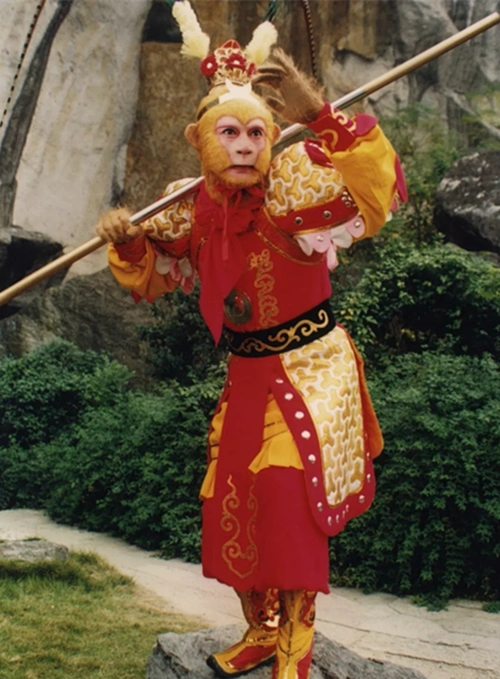 六小龄童饰演孙悟空