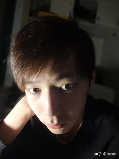 你见过塌鼻子的帅哥吗? - 知乎