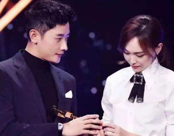 有一种"恩爱"叫罗晋和唐嫣,结婚几年后,成为娱乐圈的模范夫妻