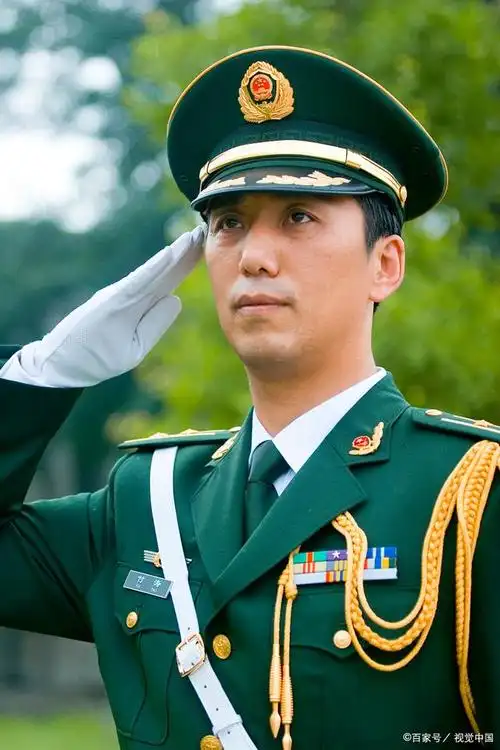 年轻军官想走,到底有多难?