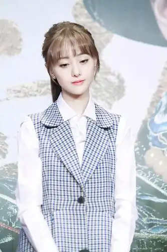 郑爽这些唯美发型剧情照,加颜值,升气质是妥妥的