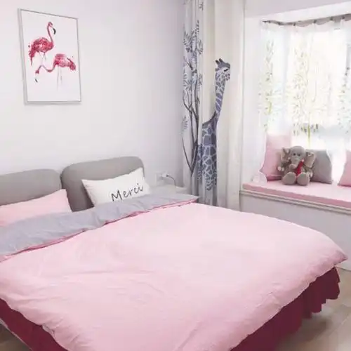 单身女生的卧室应该是这样的!戳图下载app,查看更多女生房间