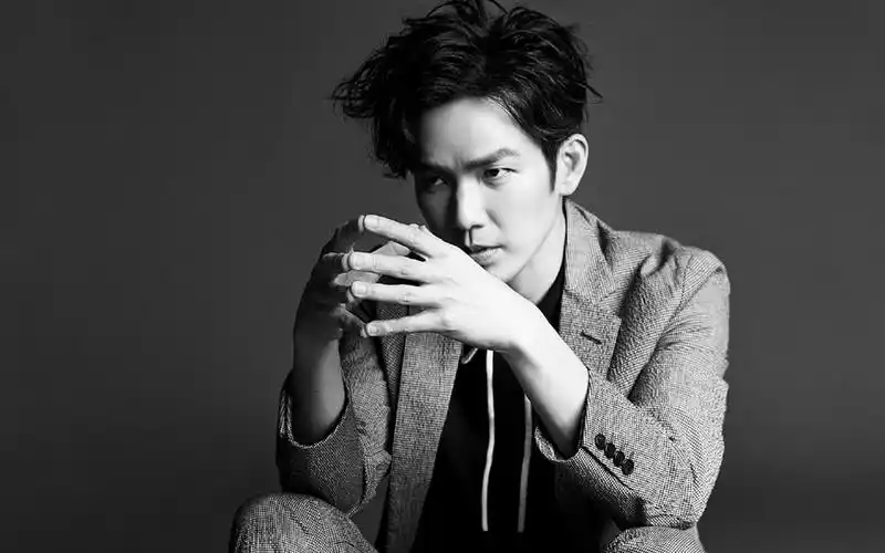 钟汉良帅气写真图片高清壁纸