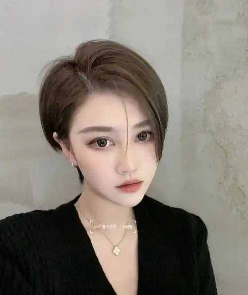 极具个性魅力的女神短发—不对称短发#超帅女生短发 #发型推荐 #原创