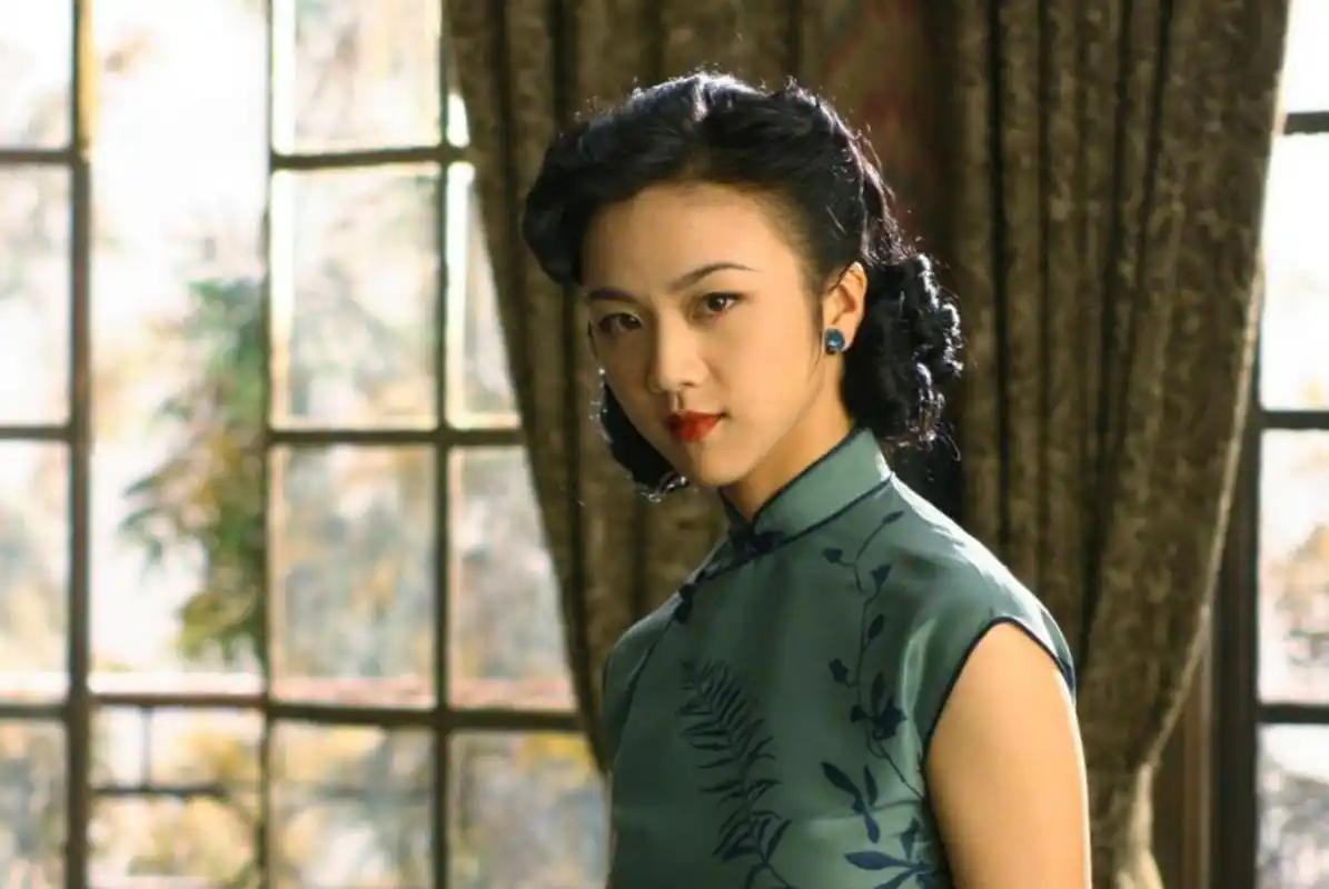 汤唯和梁朝伟在电影《色戒》中的大尺度是真的吗?