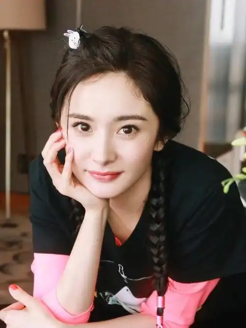 都是戏精姚晨入围亚洲新人奖杨幂罕见转发力挺