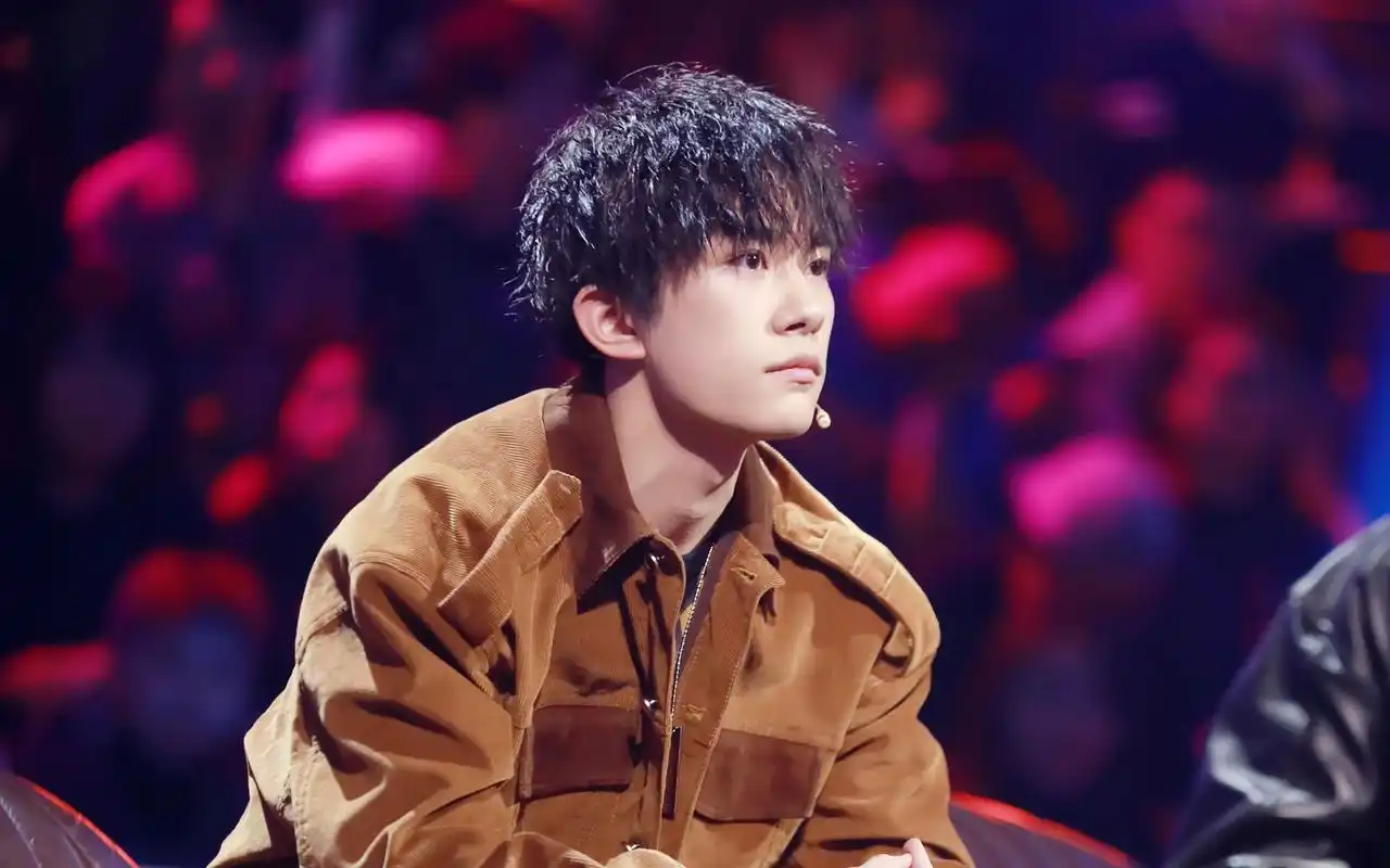 易烊千玺这就是街舞图片高清桌面电脑壁纸