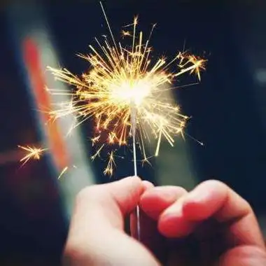 烟花图片头像,烟花的图片卡通图片-图片大观-奇异网