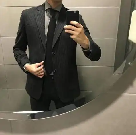 微信头像男西装暴徒霸气 西装头像男生高清图成熟稳重_布阁拉