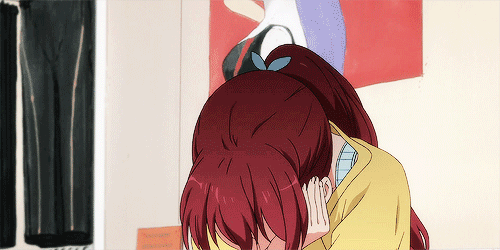 动漫gif女孩gif低头gif思考gif