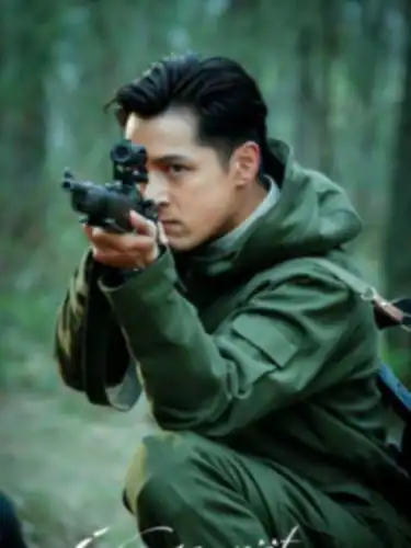 杨洋再穿军装,看这些穿军装的男明星,是不是帅爆了?