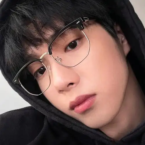 最近超97的理工半框眼镜,安排#眼镜  #理工男眼镜