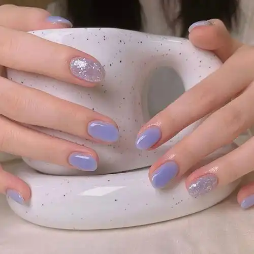 2022年美甲流行色来了新鲜出炉