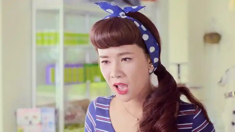 我的体育老师闺蜜开始唠叨模式美女耳朵都听得起茧了