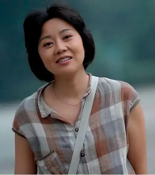 明明长得奇丑无比,却能在娱乐圈爆火的5位演员,他们凭什么?