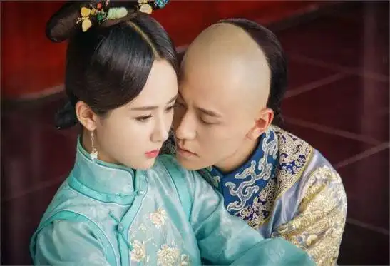 看到杨紫近况,终于懂了,她与秦俊杰分手是明智之举!