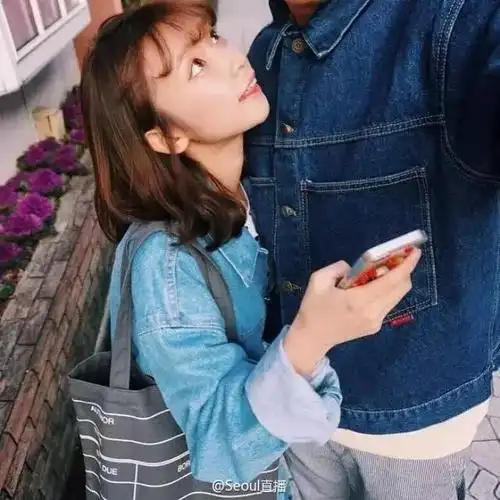 情侣自拍姿势合集