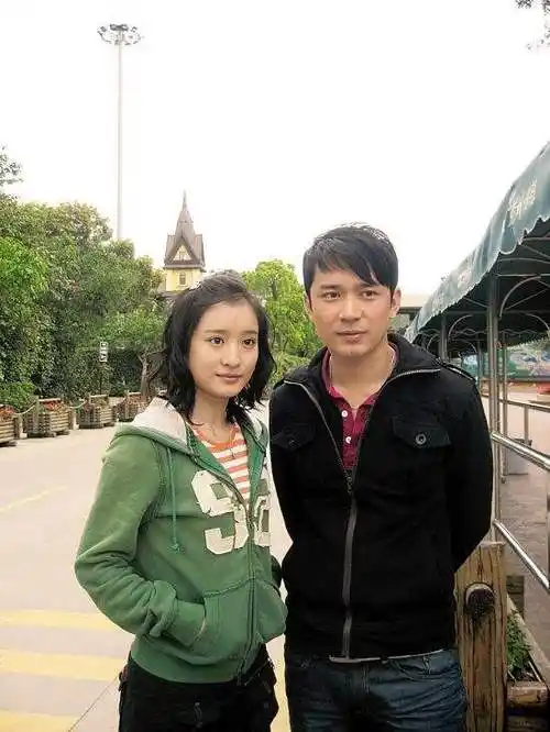 p> b>林好 /b>,出生于广东 a target="_blan