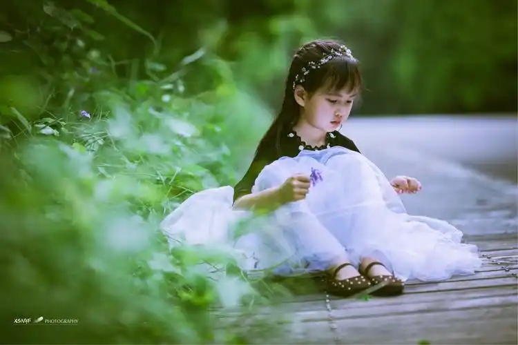 转身惊艳!宝宝也是森系小仙女