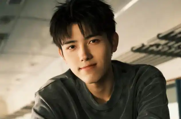 陈飞宇索赔20万网友称曾被追过