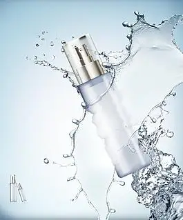 白色补水乳液海报背景素材