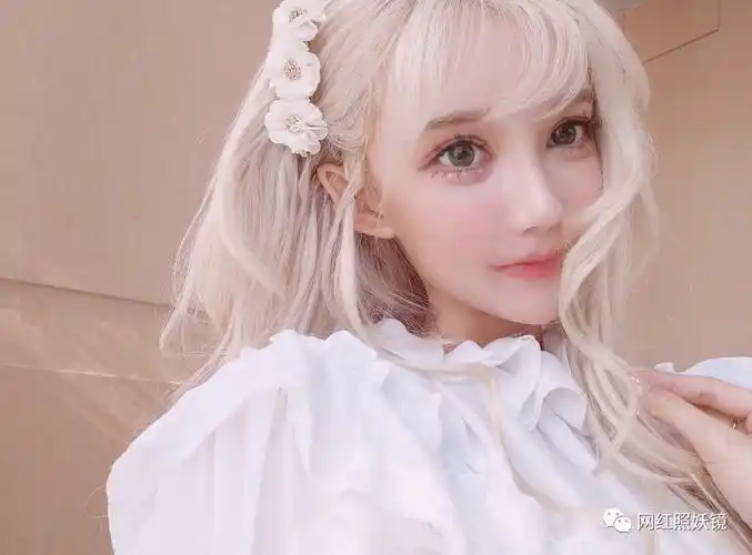 双眼皮能夹苍蝇,鼻子窄到不能呼吸…她们为争中国第一芭比竟如此作妖!