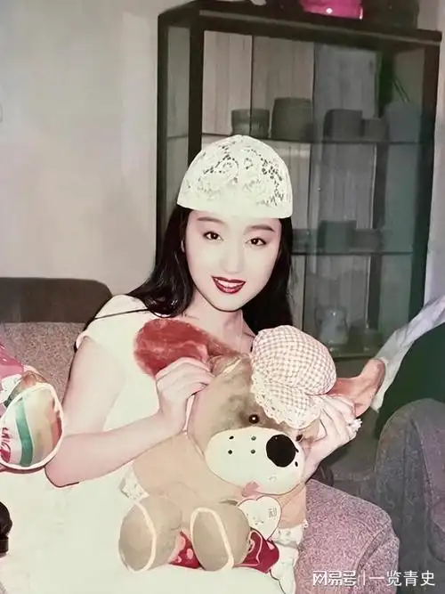 分手26年后,赖文峰在乡下娶妻生子,杨钰莹复出后再放异彩|毛宁|心雨