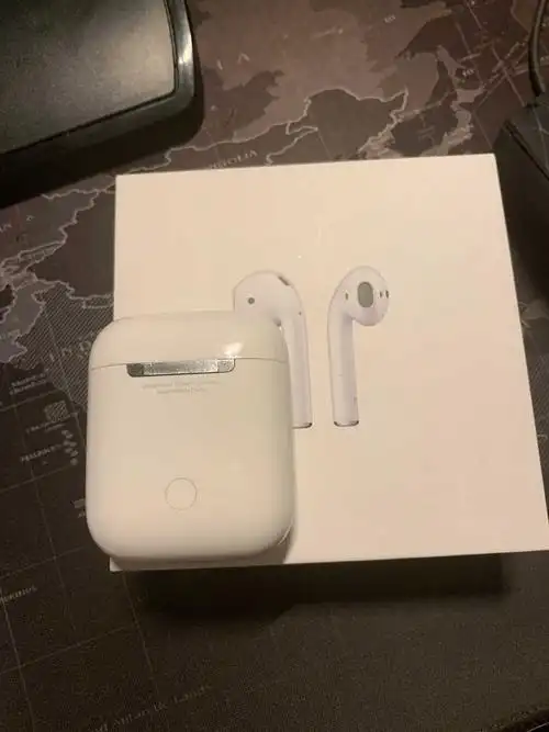 苹果无线蓝牙耳机一代