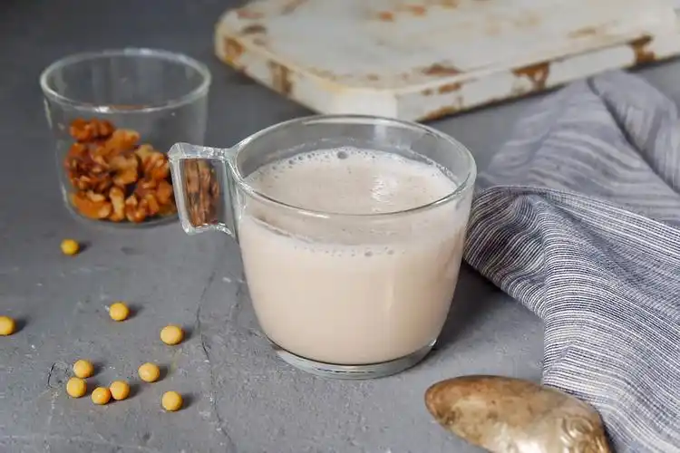 核桃杏仁豆浆怎么做_核桃杏仁豆浆的做法_尖尖实验室_豆果美食