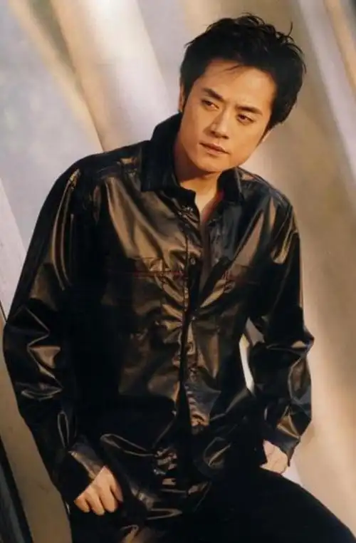 歌手高枫怎么走的和女朋友章子怡怎么回事