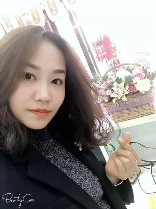 30岁离异女征婚照片(id:1415496)_浙江杭州征婚交友_我主良缘网