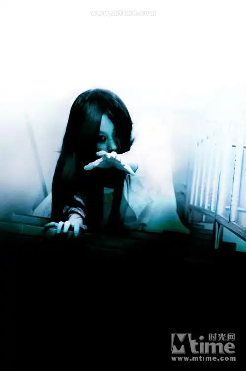 白衣女鬼的出现,究竟是被诅咒,还是脑中幻象?