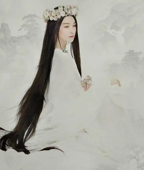 张馨予思美人山鬼剧照曝光 仙气与英气结合美到窒息