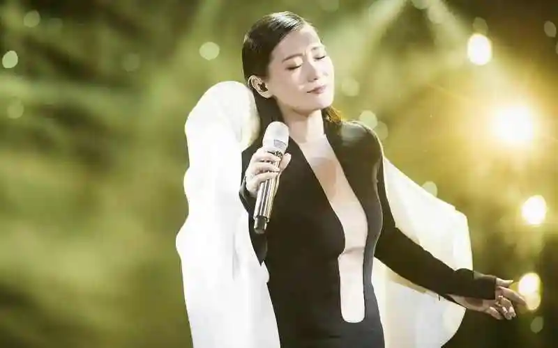 谭晶最经典歌曲10首,快来听听有没有你熟悉的那一首歌!