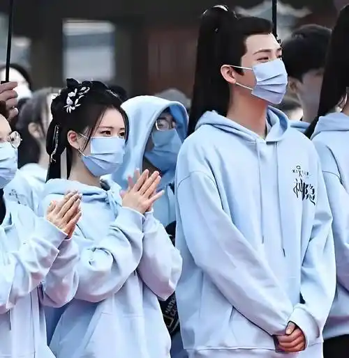 原创娱乐圈八卦肖战王玉雯林更新刘亦菲张颂文金星汉斯