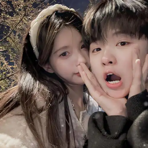 该换新的363436373039 真人情侣头像 好甜