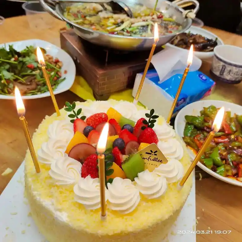 祝亲爱的哥哥生日快乐!简简单单一餐饭!