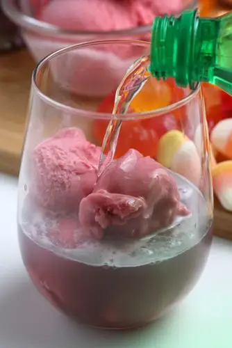 halloween punch – a tasty drink