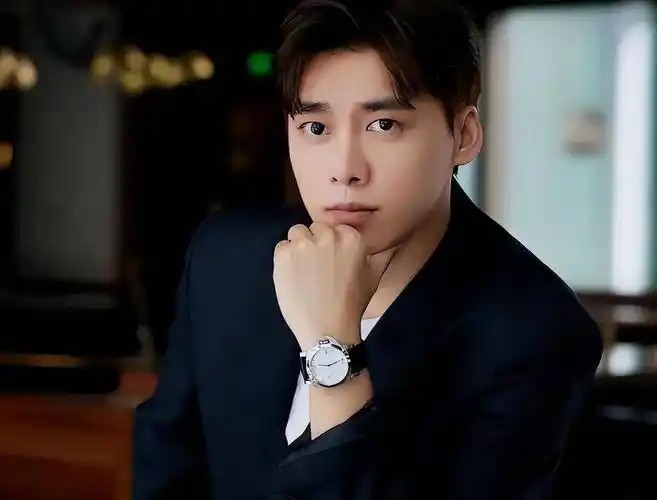 李易峰被全网封杀,央视再下架其影视作品,多部主演剧惨遭除名_李易峰