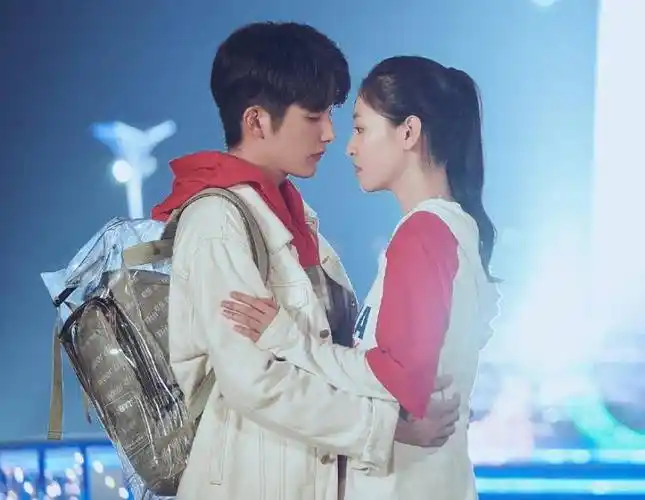 张新成担任男主,女主选角让人很钟意_吴倩_时光_合作