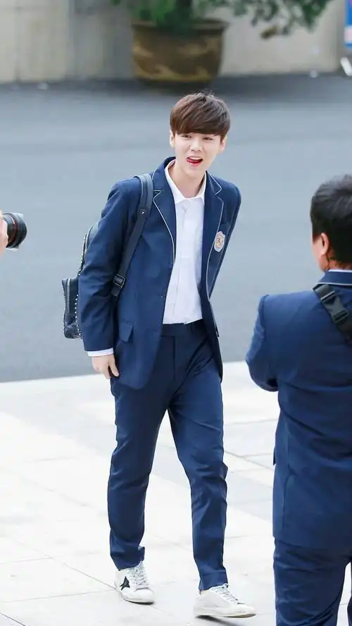 鹿晗#我去上学啦第二季 杭州#十八岁 鹿学长 鹿校草