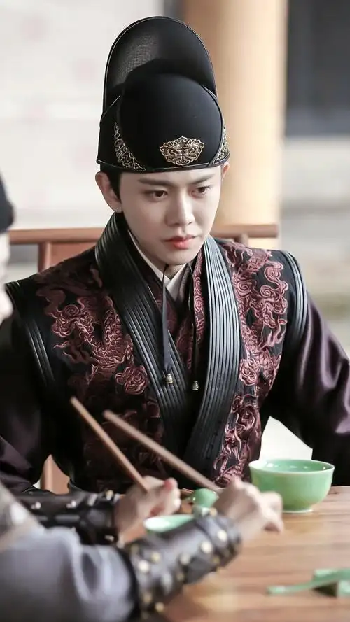 古装剧《锦衣之下》任嘉伦饰演陆绎 手机壁纸