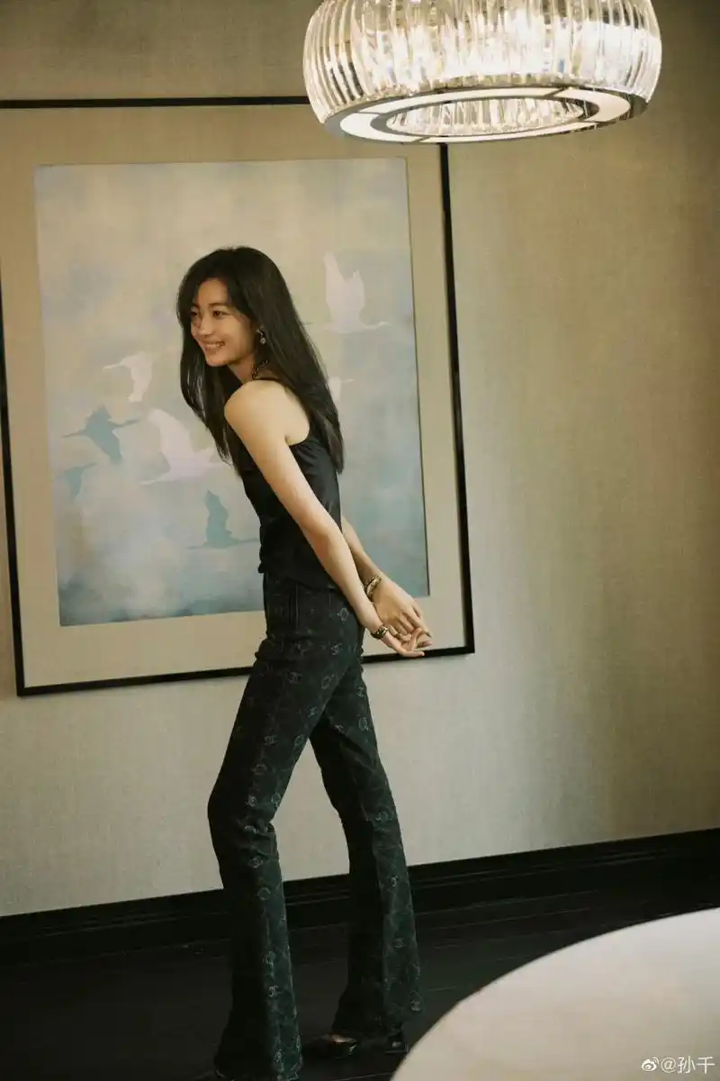 孙千的身材比例真不是一般人能比的!