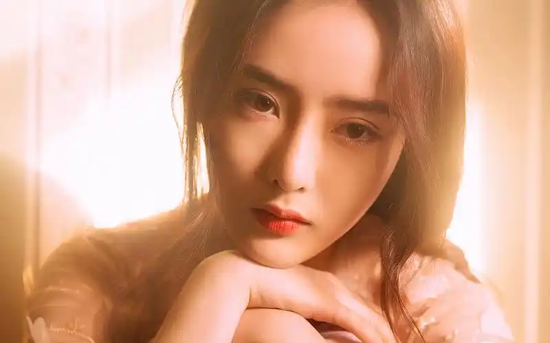 养眼美女居家治愈系唯美高清壁纸