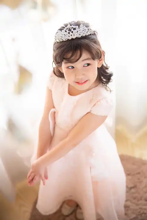 kazak 小女孩_儿童摄影作品_摄影作品-黑光图库